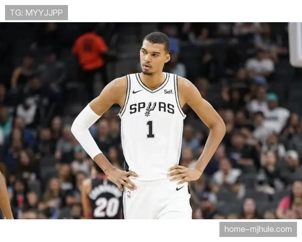 文班亚马断帽合计210次领跑全联盟 马刺防守体系核心确立